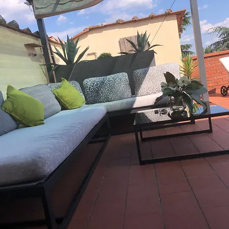 Apartament Laura's *